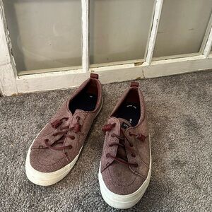 Sperry slip-on cloth shoes